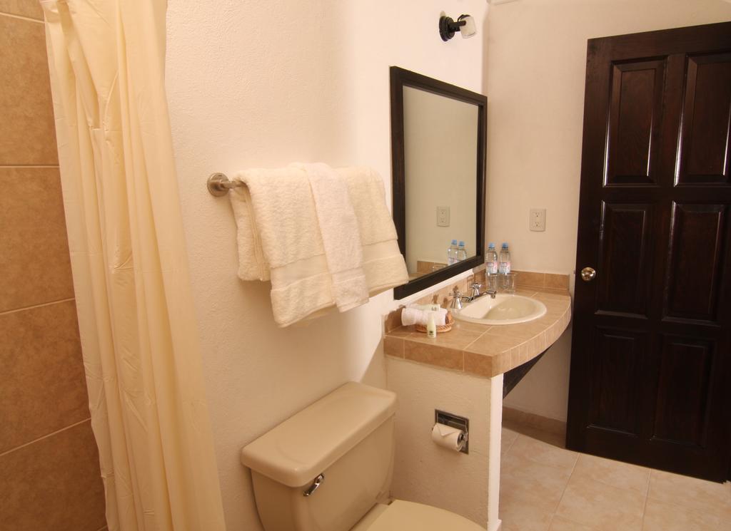 Hotel Villa Del Villar Querétaro Cameră foto